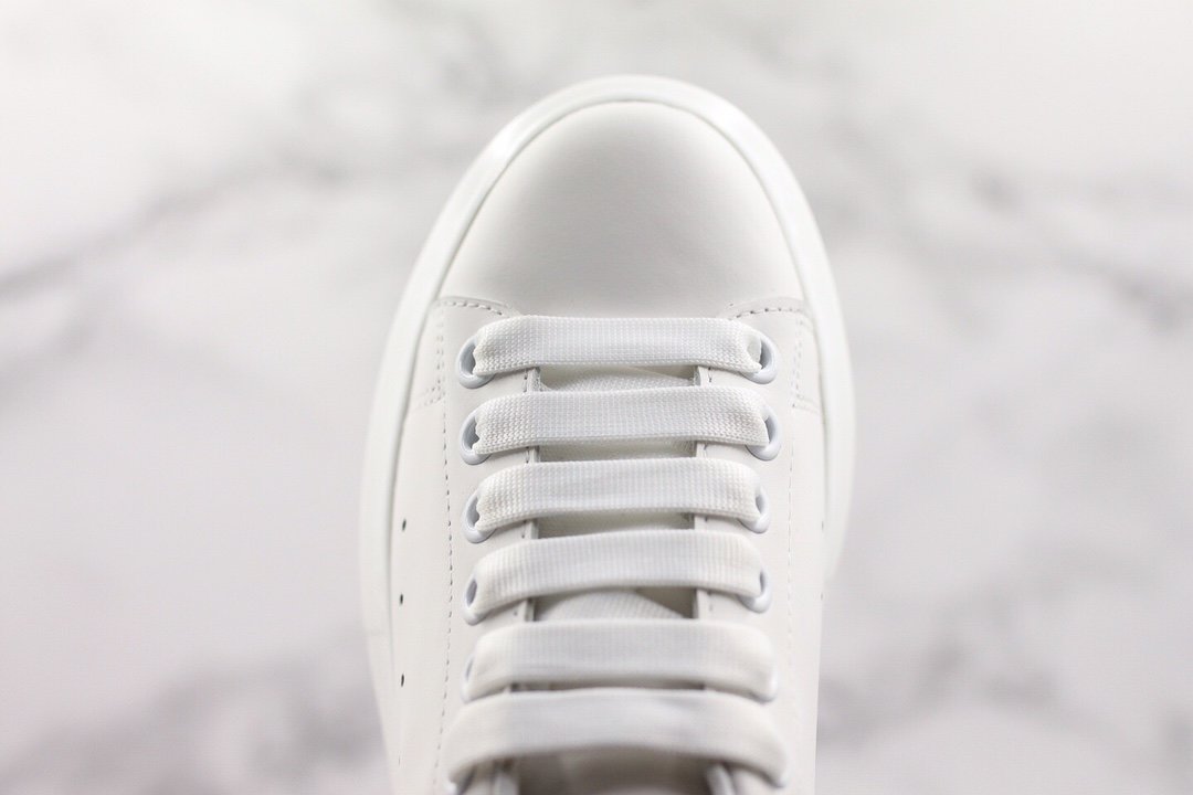 ALEXANDER MCQUEEN TOTAL WHITE